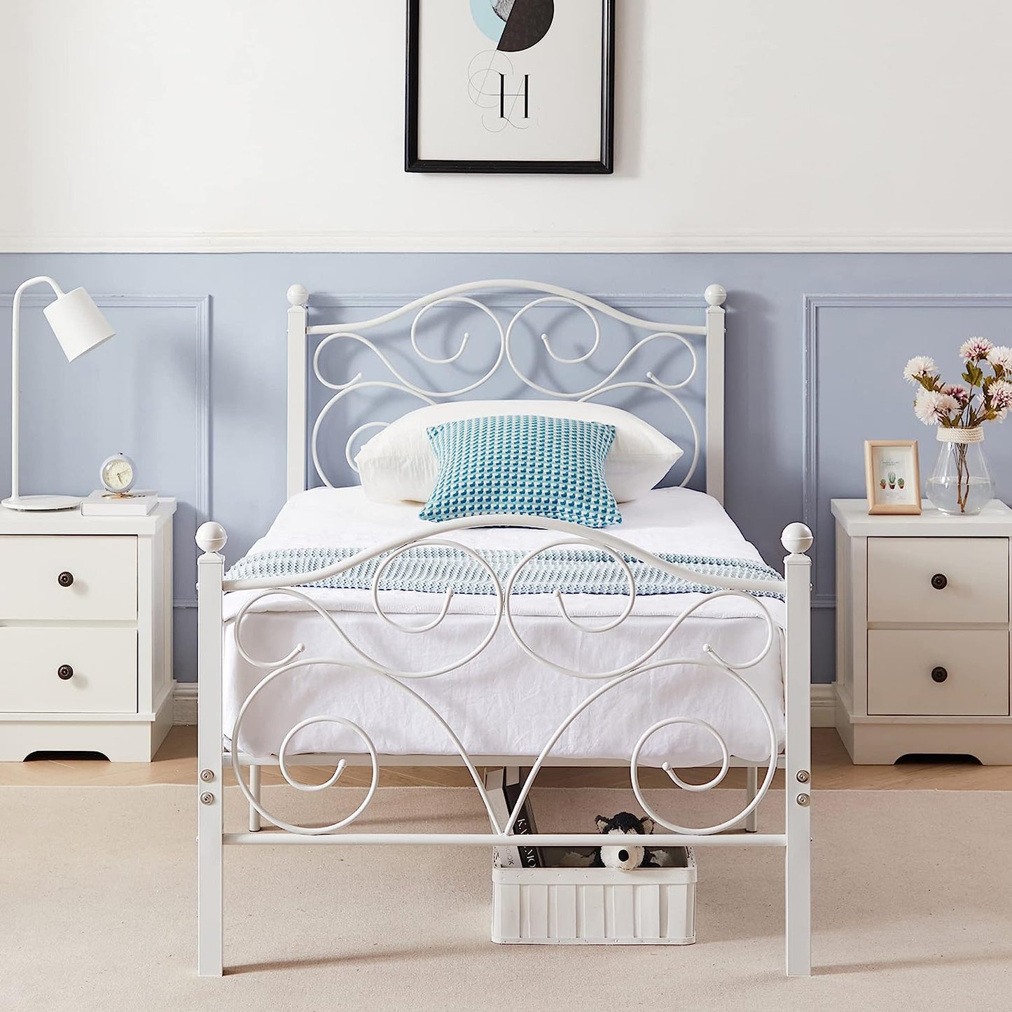 VECELO Classic Metal Bed Frame Mattress Foundation