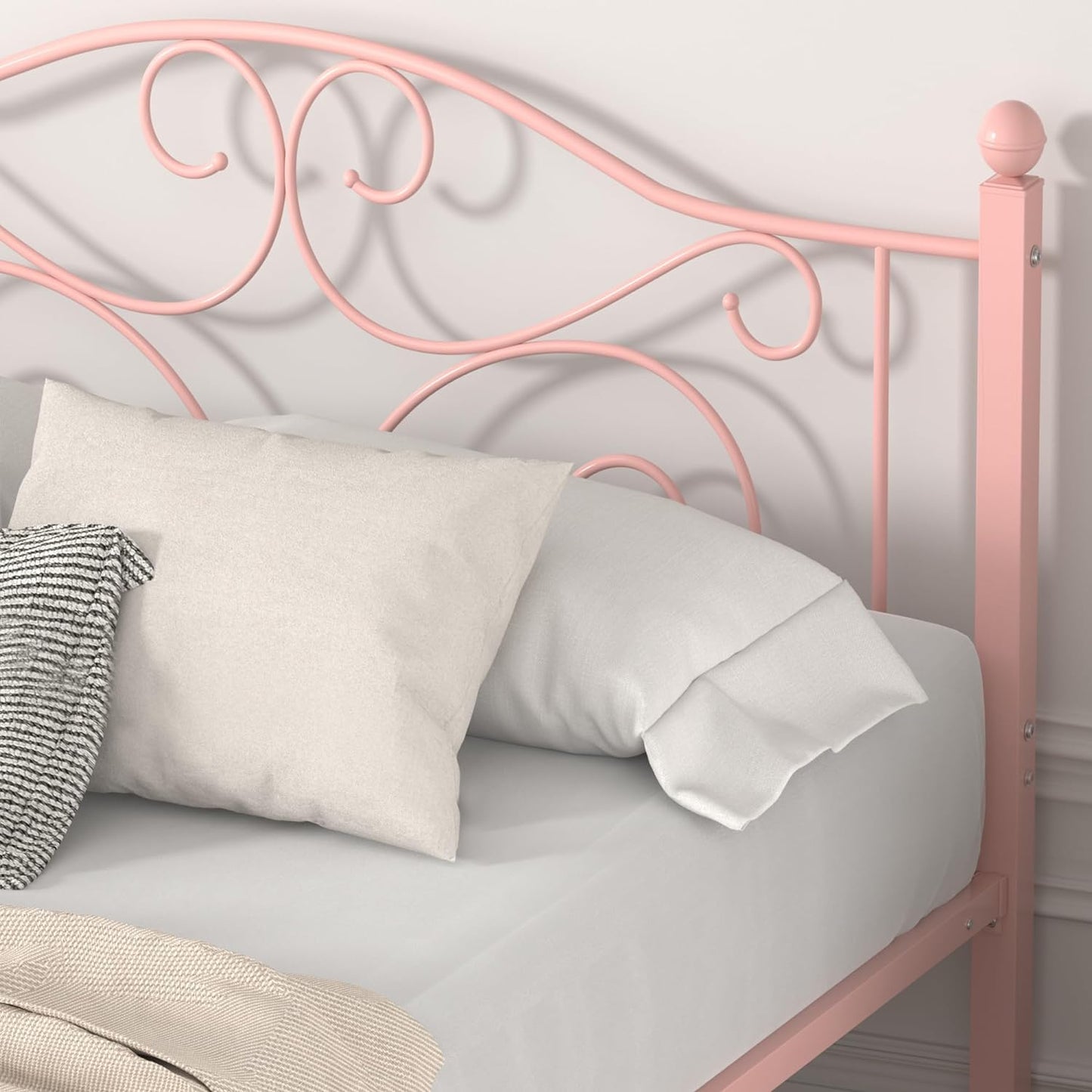 VECELO Classic Metal Bed Frame Mattress Foundation