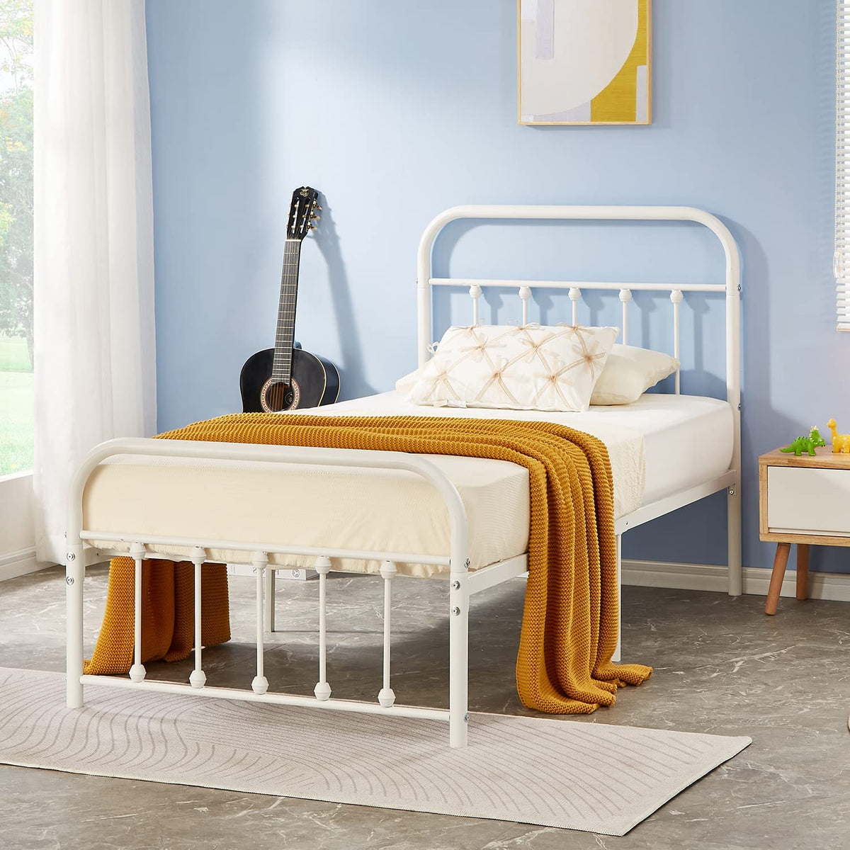 VECELO Metal Platform Bed Frame Mattress Foundation Modern&Simple Style