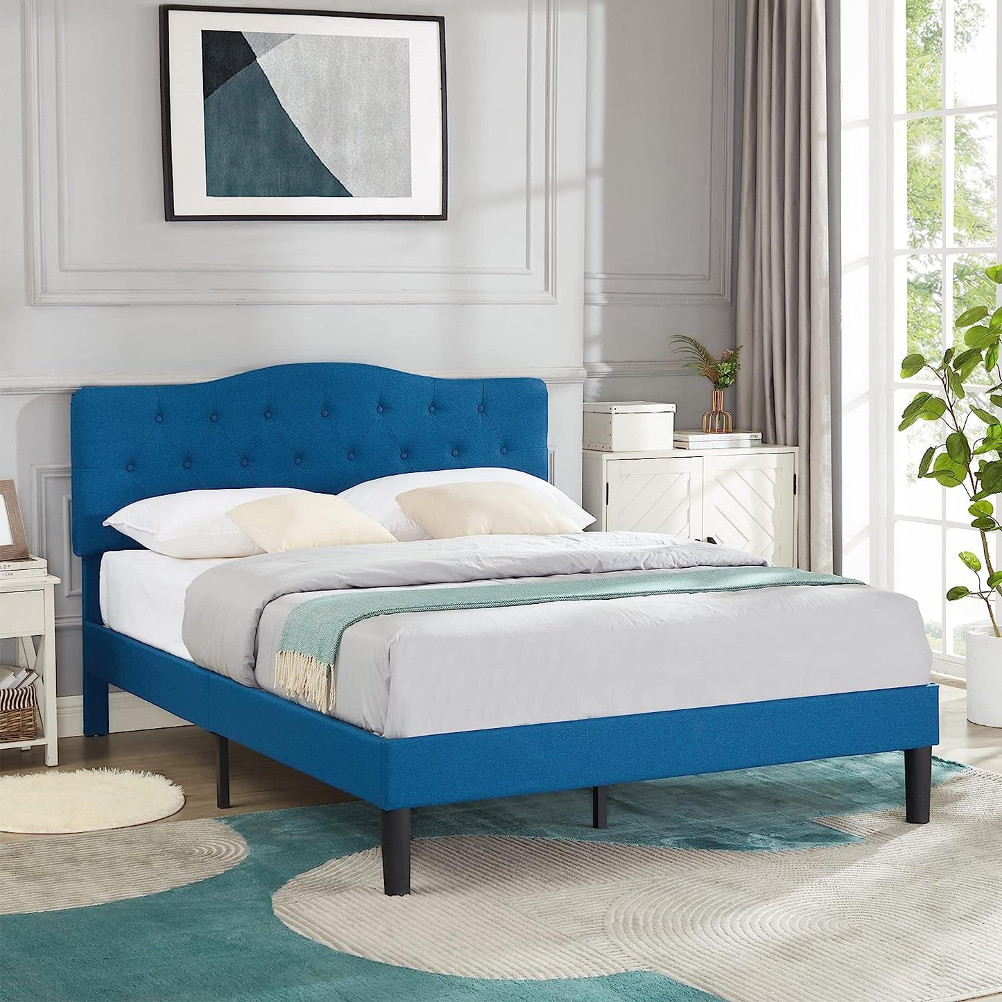 VECELO Classic Upholstered Platform Bed Frame with Diamond Stitched Cloth