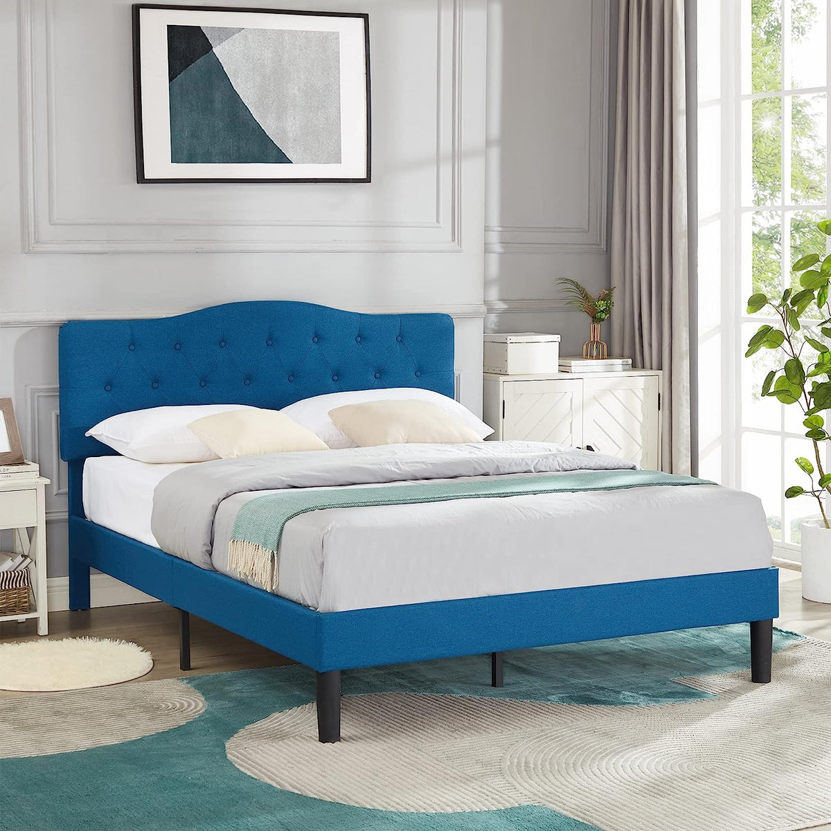 VECELO Classic Upholstered Platform Bed Frame with Diamond Stitched Cloth