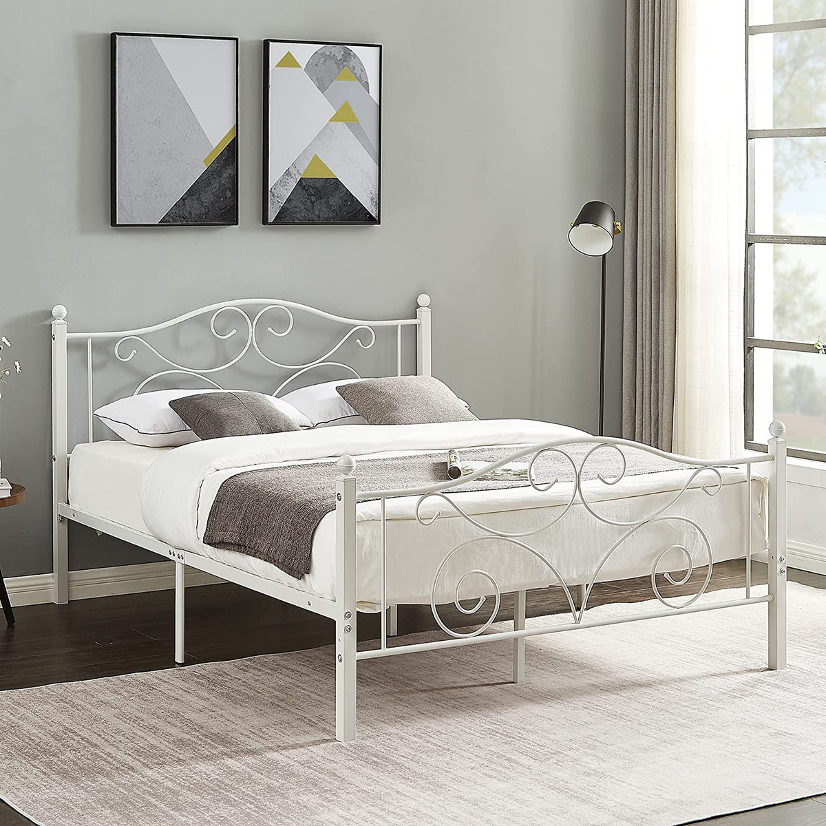 VECELO Classic Metal Bed Frame Mattress Foundation