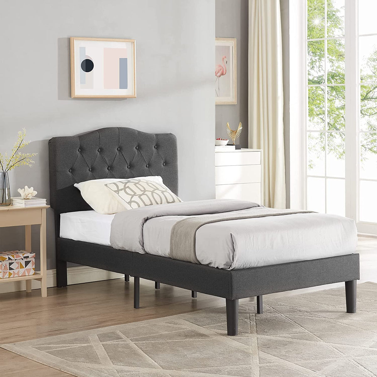 VECELO Classic Upholstered Platform Bed Frame with Diamond Stitched Cloth