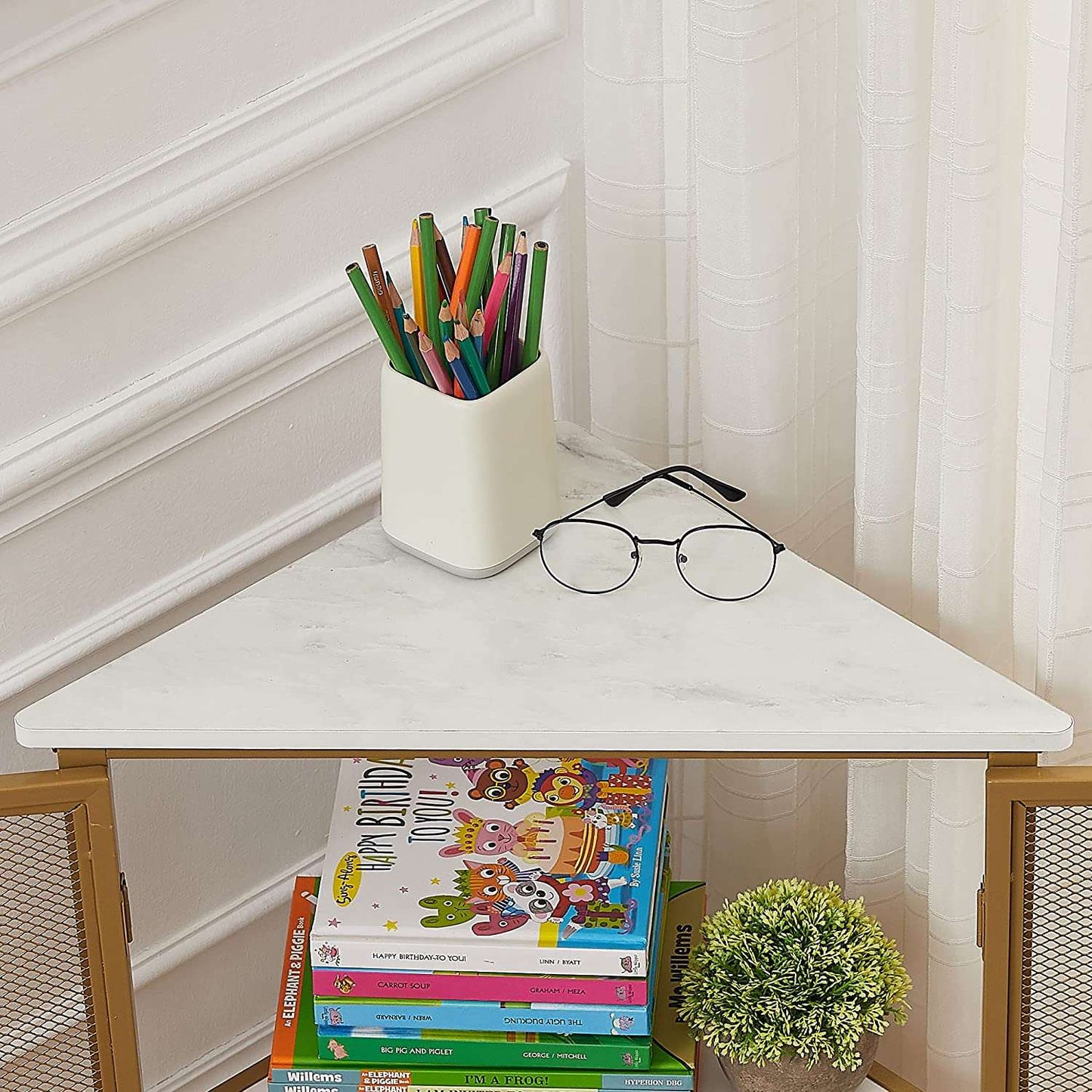 VECELO 3 Tier Corner Cabinet Shelf Display Rack with Grid Doors