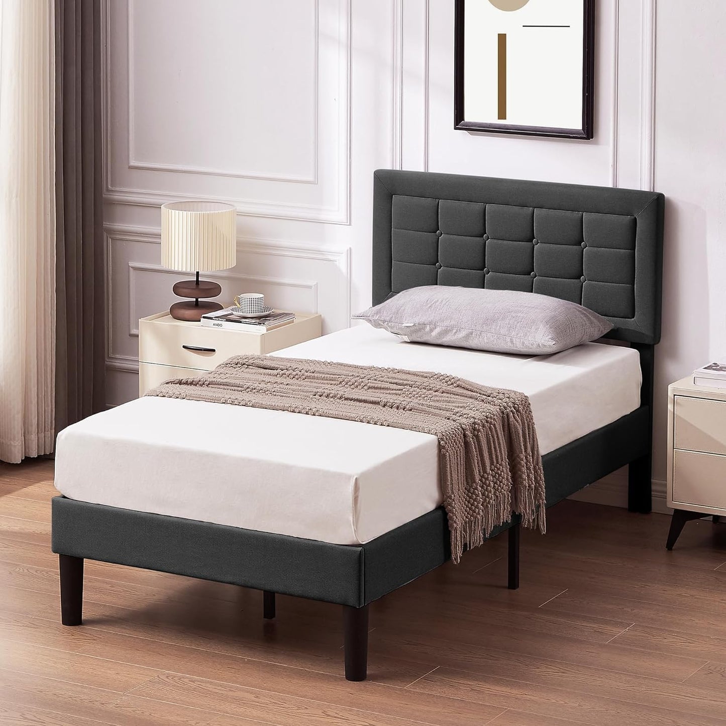 Base de cama tapizada VECELO con cabecero de altura ajustable
