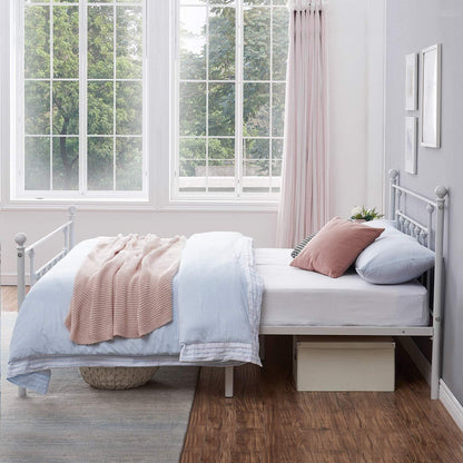 VECELO Modern Metal Platform Bed Frame Mattress Foundation with Headboard and Footboard